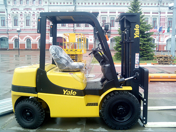 Погрузчики Yale повысили эффективность логистики на фанерном заводе в Новосибирске