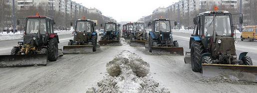 ТД «Вертикаль» вводит круглосуточный режим аренды снегоуборочной техники в Новосибирске